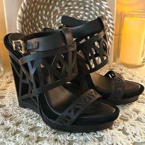 BCBGMaxAzria wedge heels size 5.5 EUC